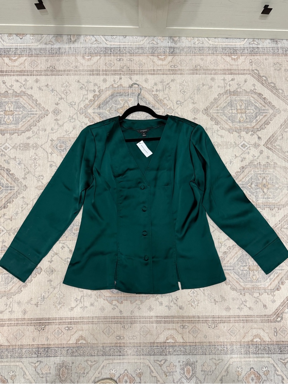 Women's Emerald Green Button-Front Blouse